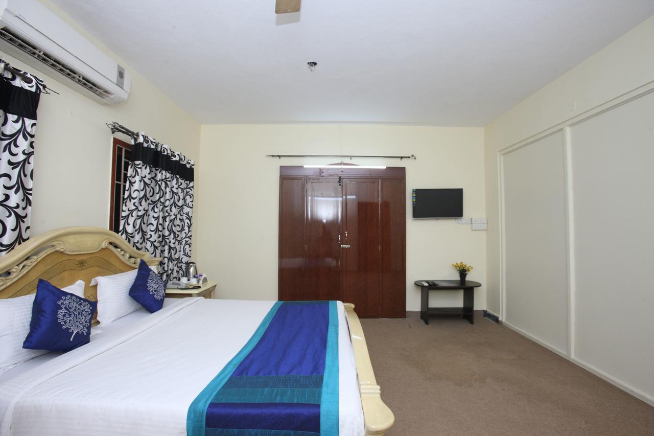 Oyo 935 Hotel Palkhee Mumbai Dış mekan fotoğraf